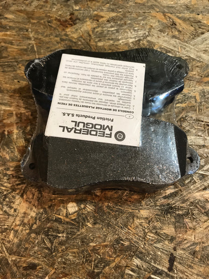 Original Movano Renault Master ll Bremsbelägsatz vorne NEU