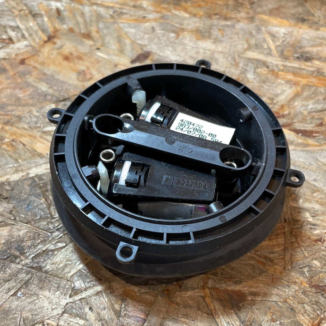 Original GM Opel Omega B Motor Spiegeleinstellung Neu