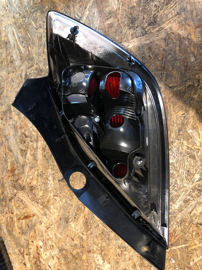 Original GM Opel Astra H Rückleuchte Hinten Links Gebraucht