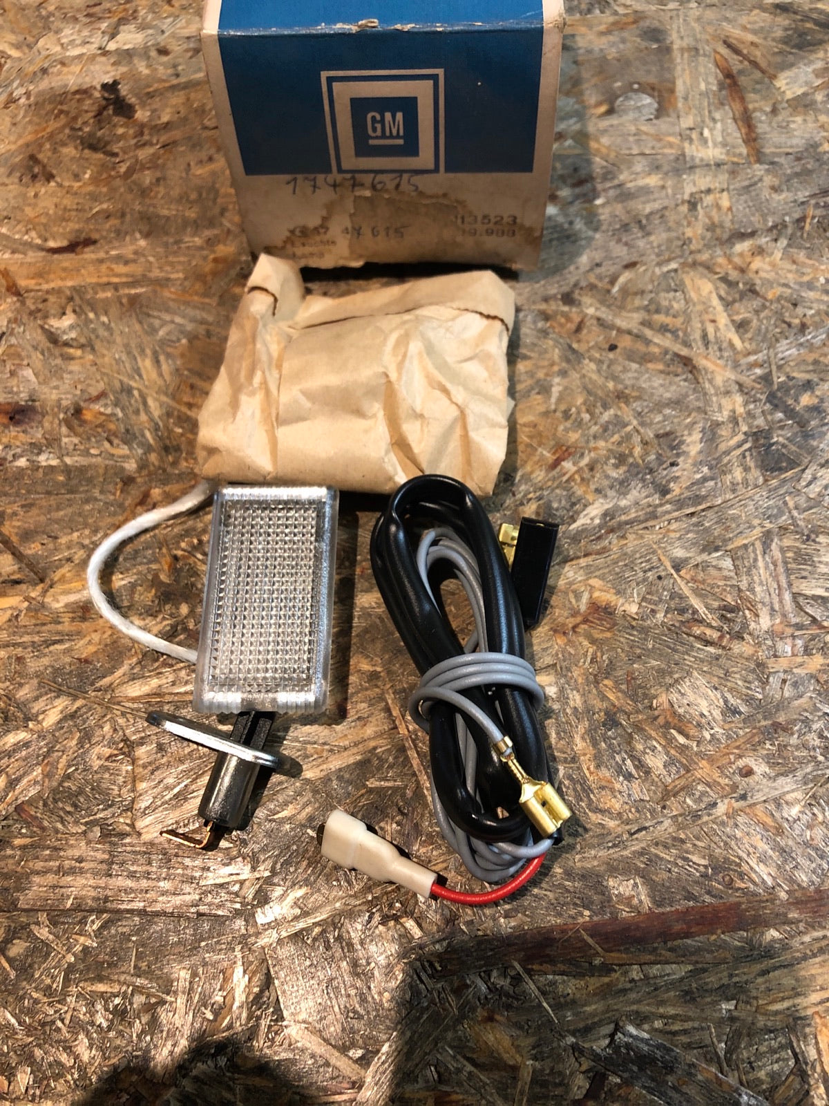 Original Opel Kadett D Einbausatz Kofferaumblende Neu