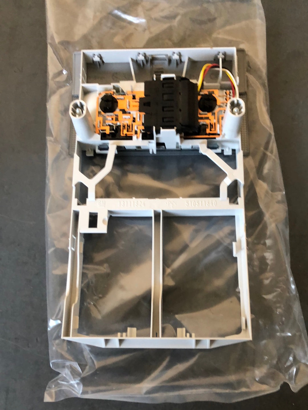 Original GM Opel Astra H Innenraumleuchte Konsole Neu