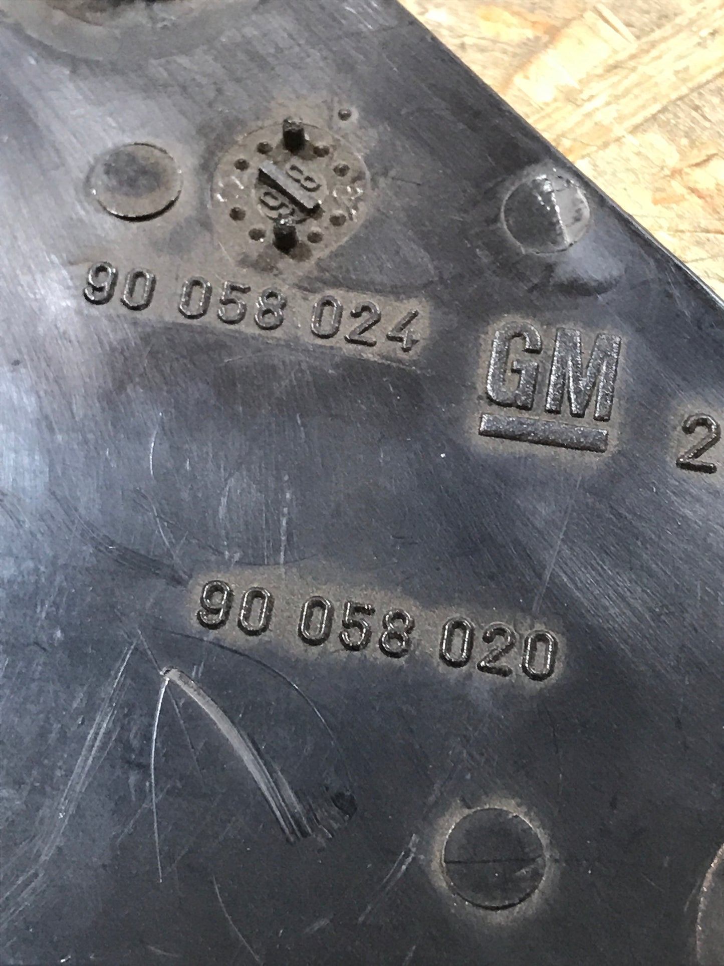 Original Opel Ascona C Spiegelecke vorne rechts NEU