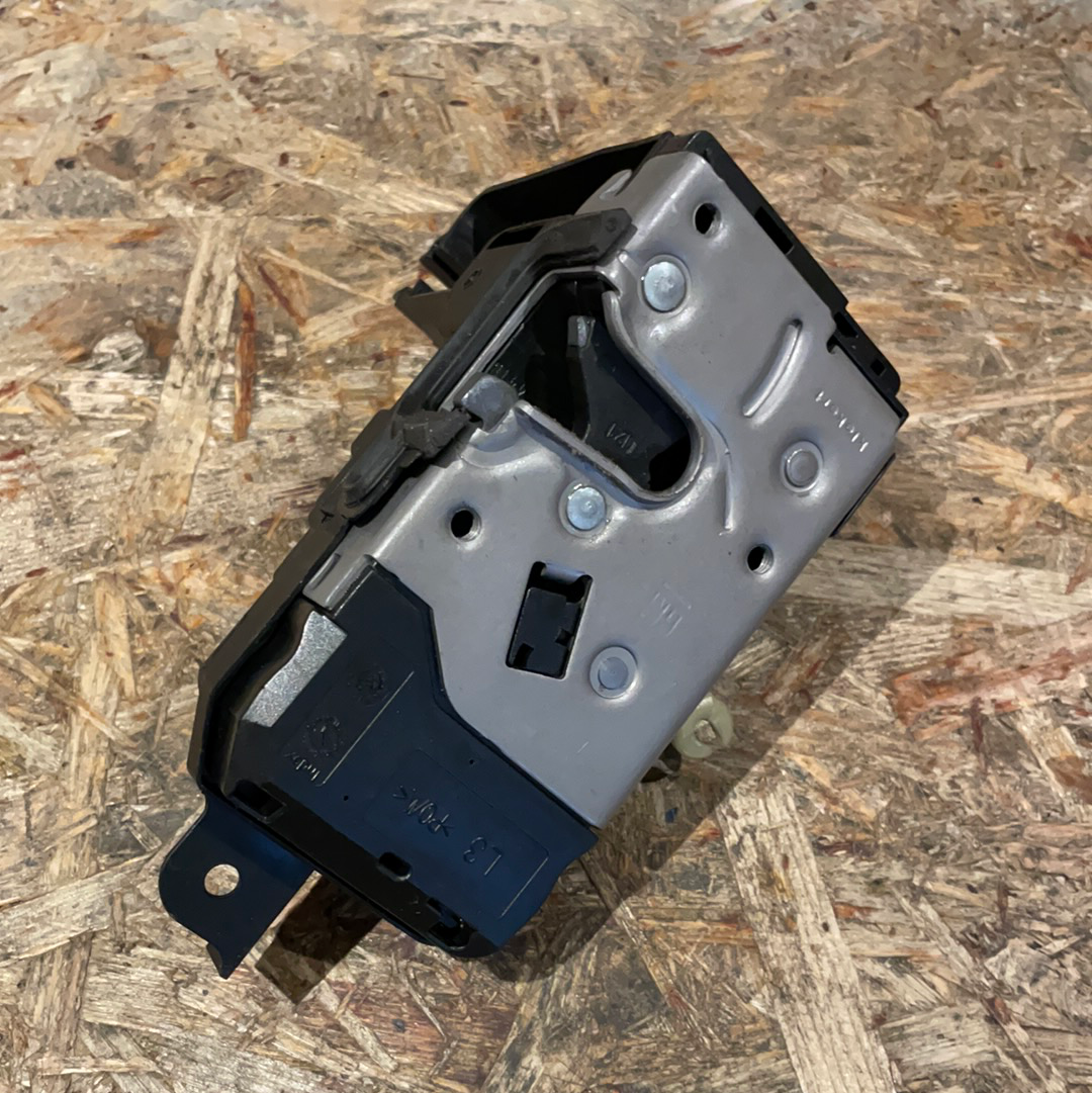 Original GM Opel Astra H 2004-2009 Türschloss links vorne Neu