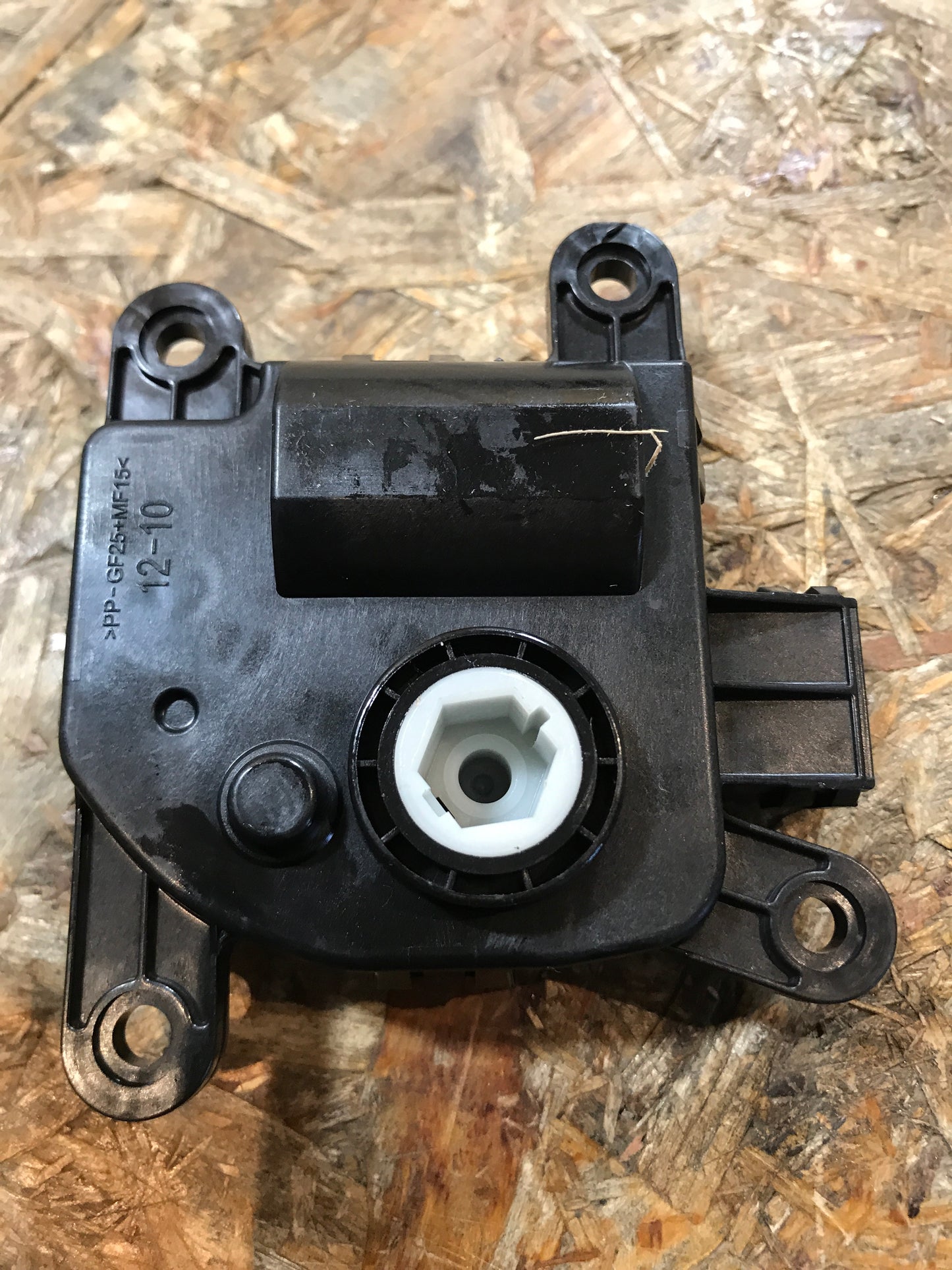 Original Opel Hyundai Veloster 11-14 Stellmotor Umluftklaple NEU