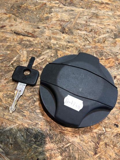 Original Opel Kadett E Tankdeckel mit Schlüssel Neu