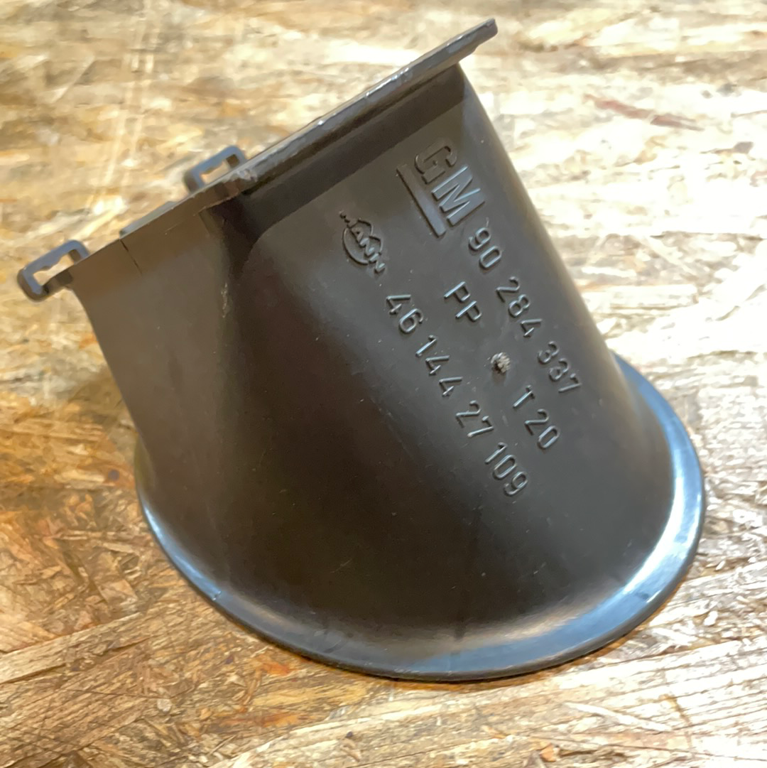 Original GM Opel Omega A Senator B Schnorchel Luftreiniger Neu