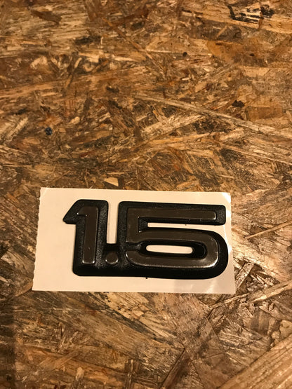 Original 1,5 Schriftzug für Corsa A NEU