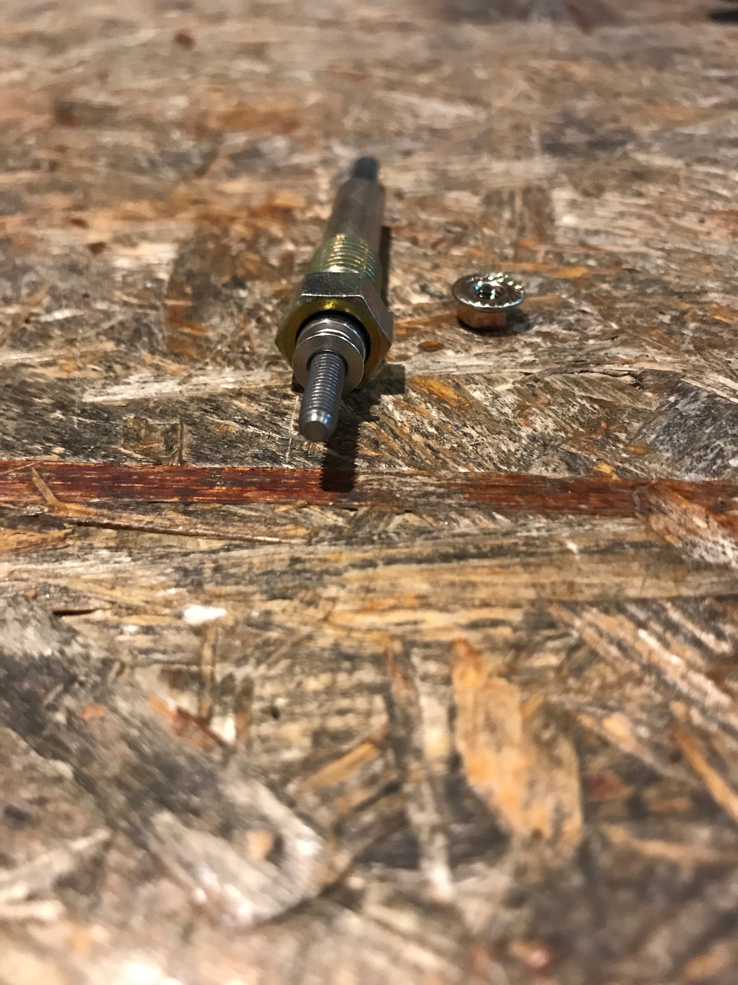 Original Astra F 1.7 ZDS TD Glühkerze NEU