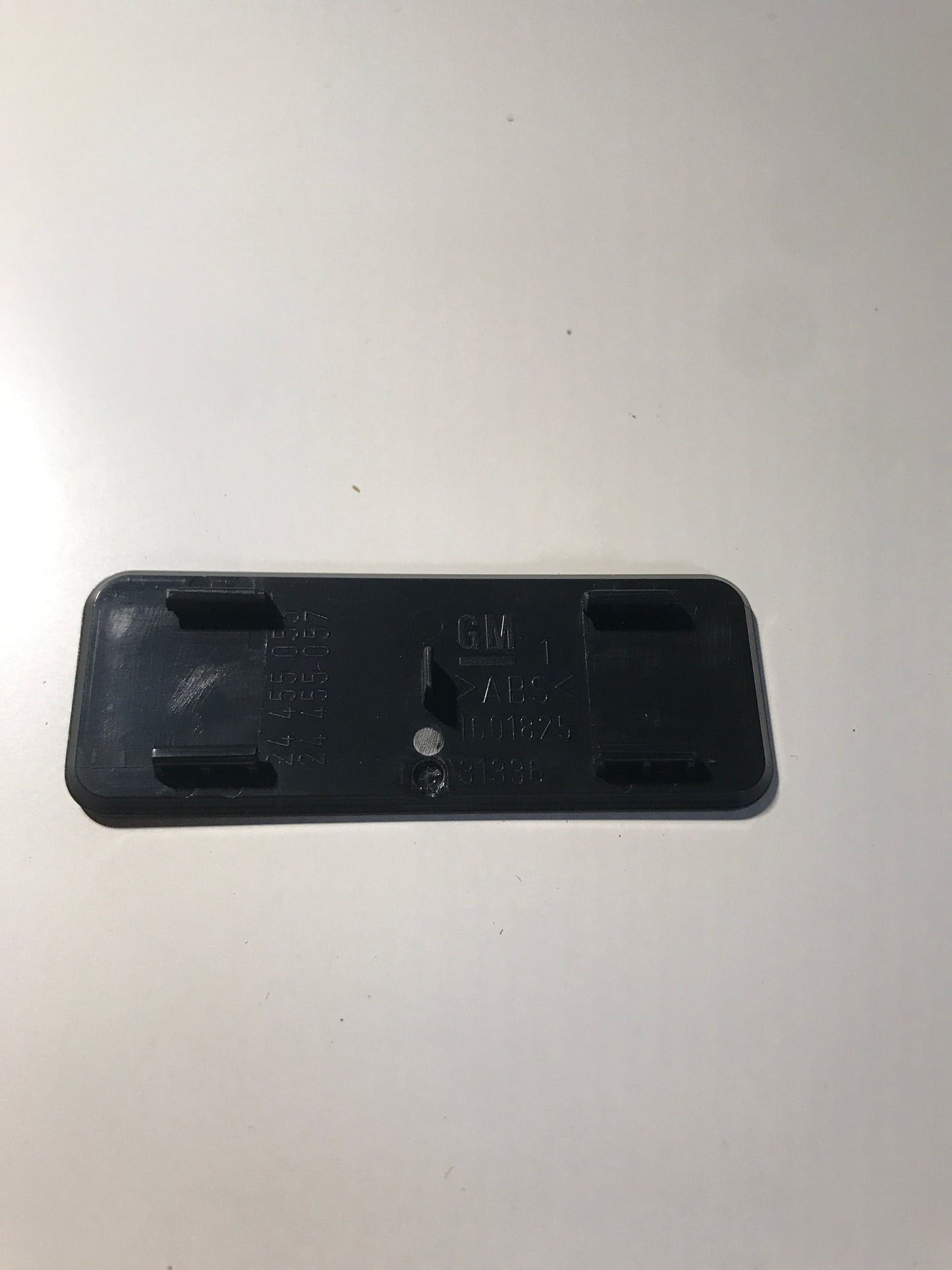 Original Astra F Montana Emblem Vordertür NEU