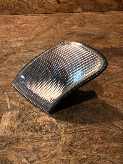 Original Hella Audi100 Bj. 90-94 Blinkleuchte rechts Neu