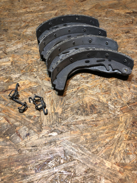 Original GM Opel Kadett E Vectra A 200mm Bremsbacken Neu