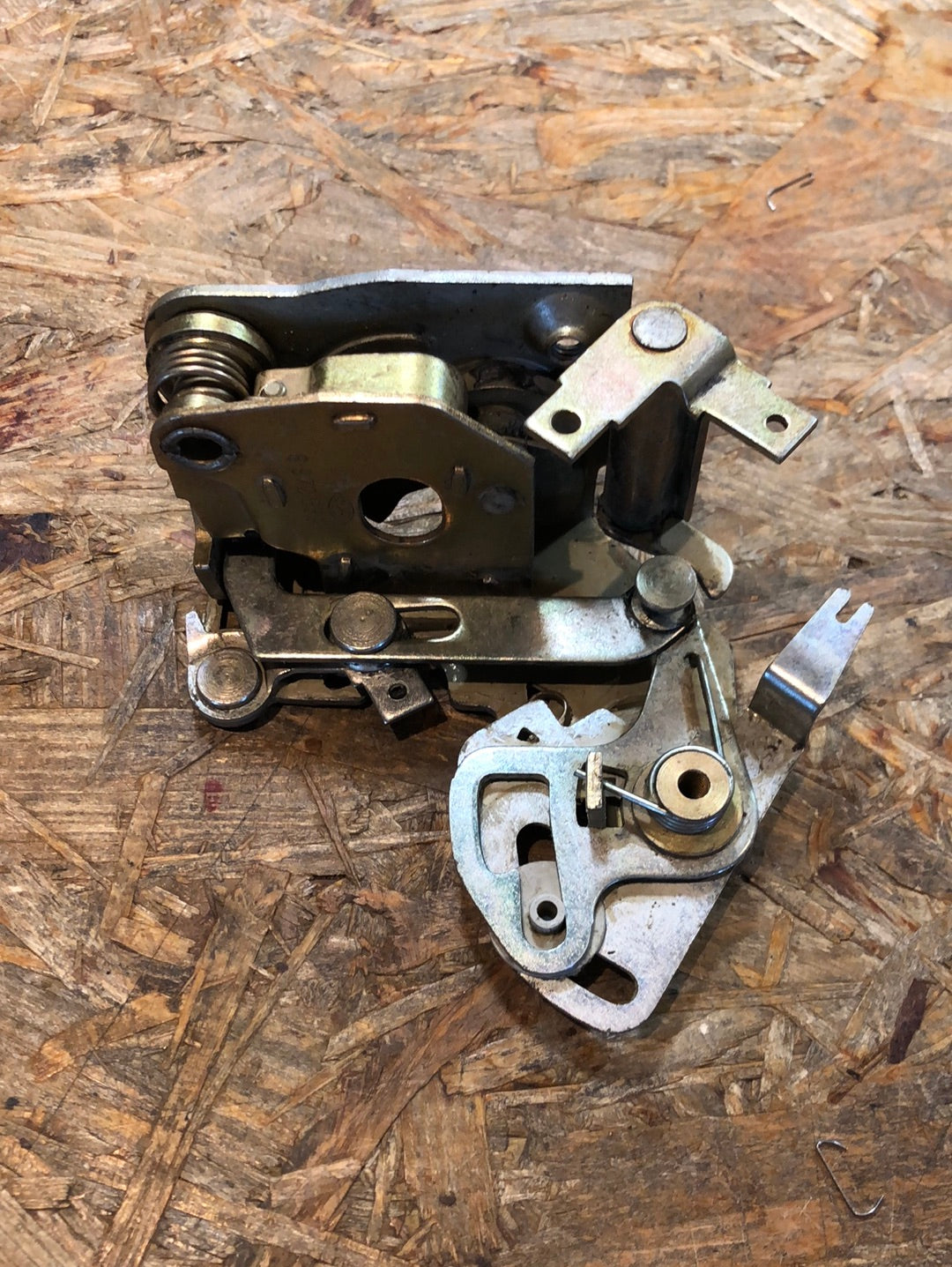 Original GM Opel Rekord D Kadett C Ascona B Türschloss hinten links Neu