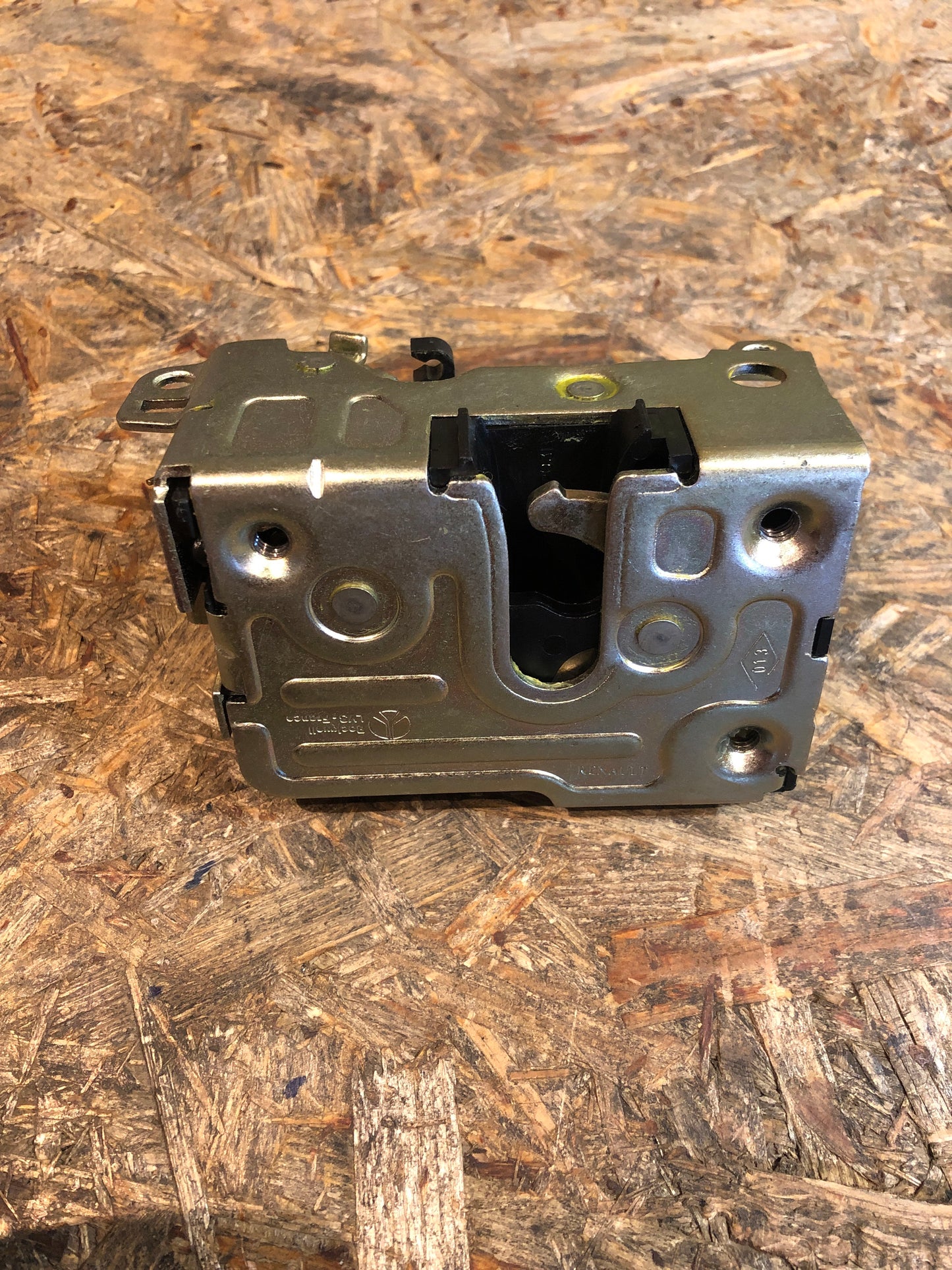 Original GM Opel Movano A Türschloss vorne links Neu