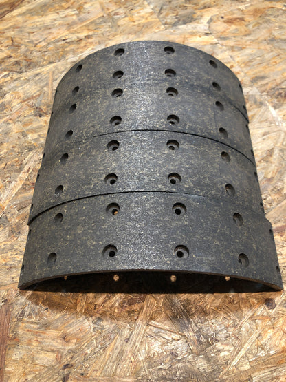 Original GM Opel Kadett E Bremsbelagsatz (5.6 stark) Neu