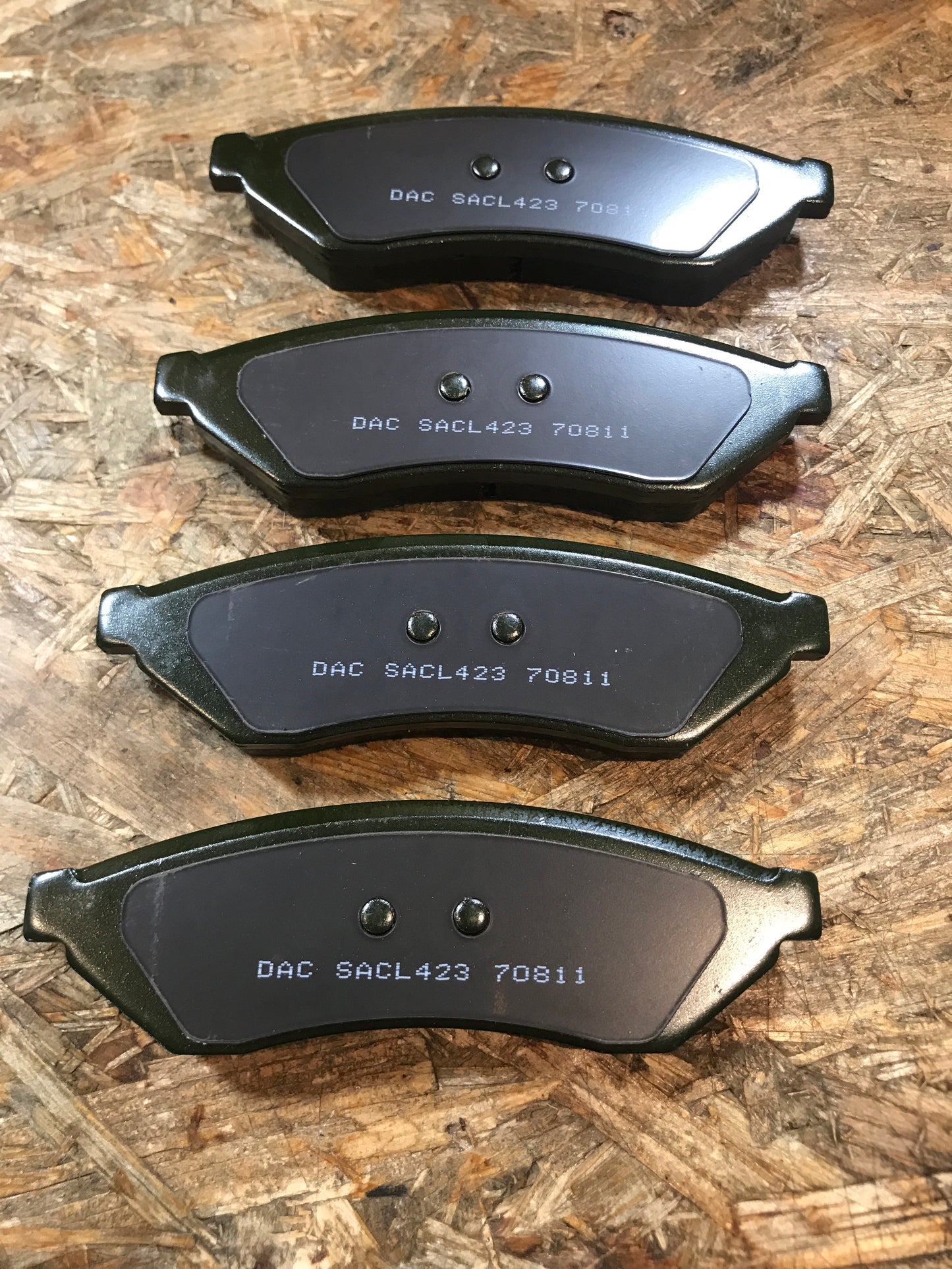 Original Chevrolet Evanda Magnus Epica Bremsbelöge hinten NEU