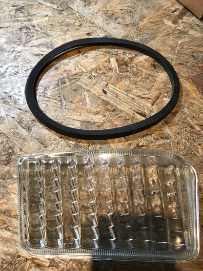 Original Omega A Nebelscheinwerfer Glas  links NEU