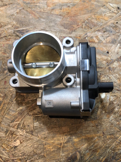 Original GM Opel Astra J 2.0 T Drosselklappe Neu