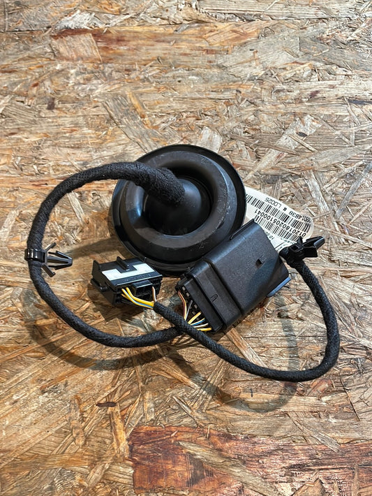 Original GM Opel Astra K Kombi Kabelbaum an Stoßstange Neu