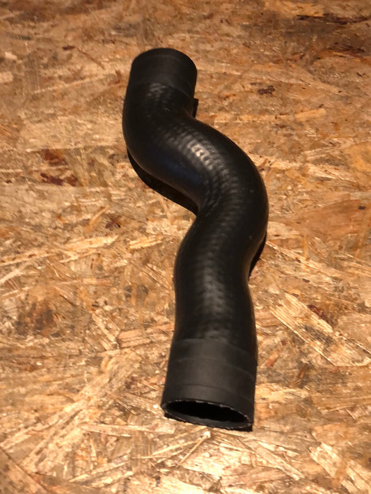 Original GM Opel Astra H 1.9 CDTi Schlauch Ladeluftkühler Neu