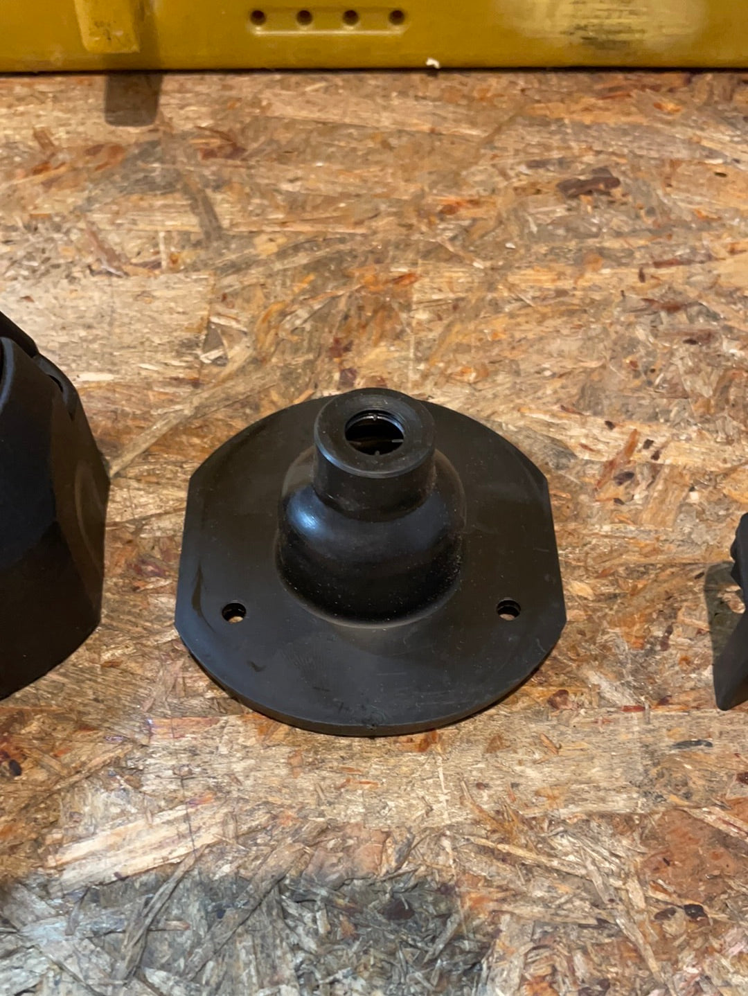 Original GM Opel Omega B Caravan E-Satz 12V Anhängerkupplung Neu