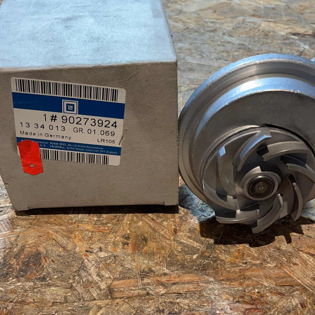 Original GM Opel Ascona C Kadett D Rekord E Wasserpumpe Neu