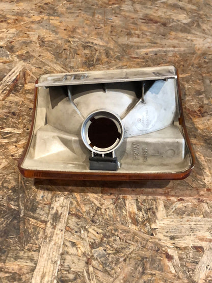 VW Transporter T4 Van Bj. 90-03 Blinker links gelb Gebraucht