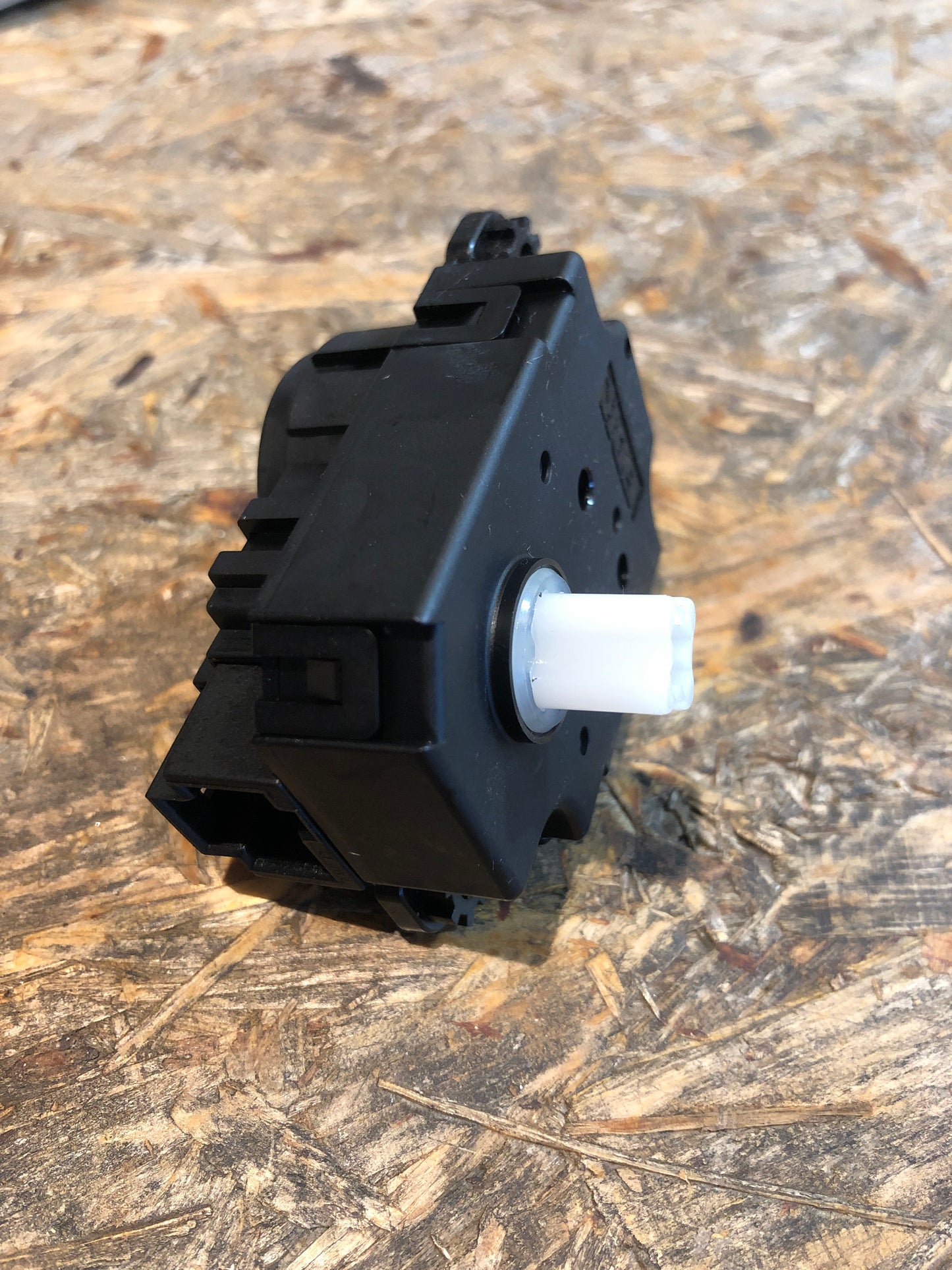 Original Astra H GTC Stellmotor Heizung