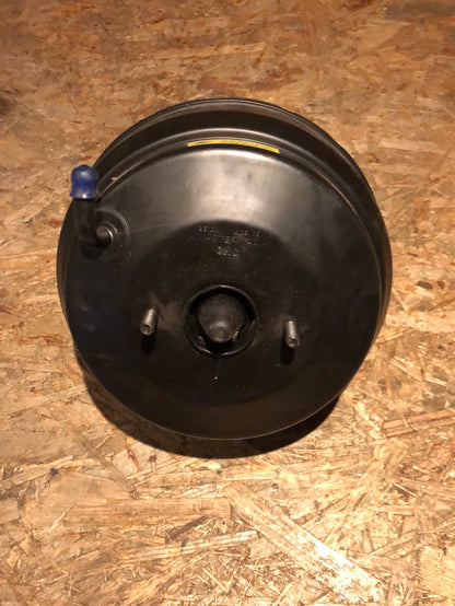 Original Nissan Primera P10 Bremskraftverstärker Neu