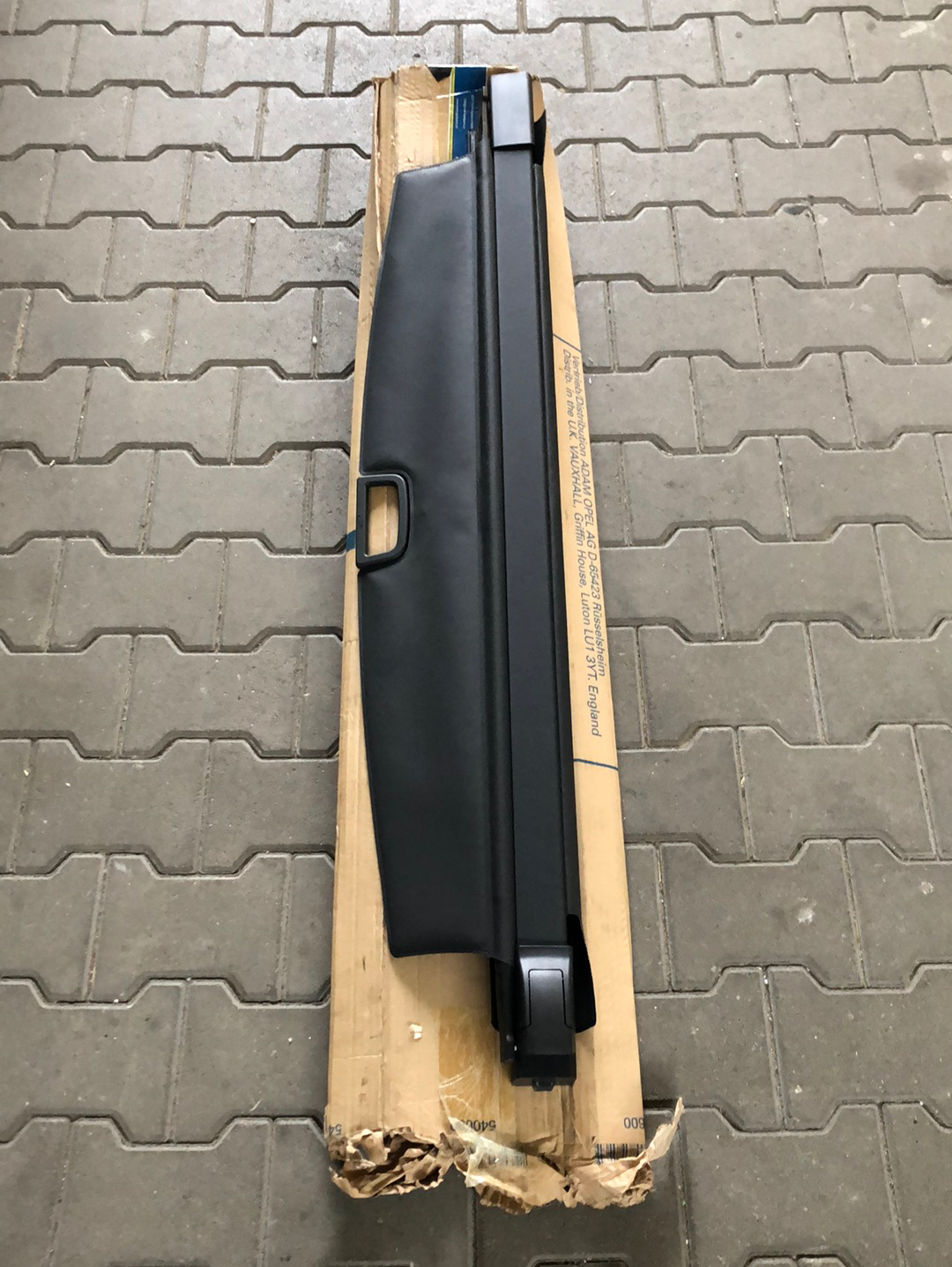 Original GM Opel Astra H Caravan Laderaumabdeckung Neu