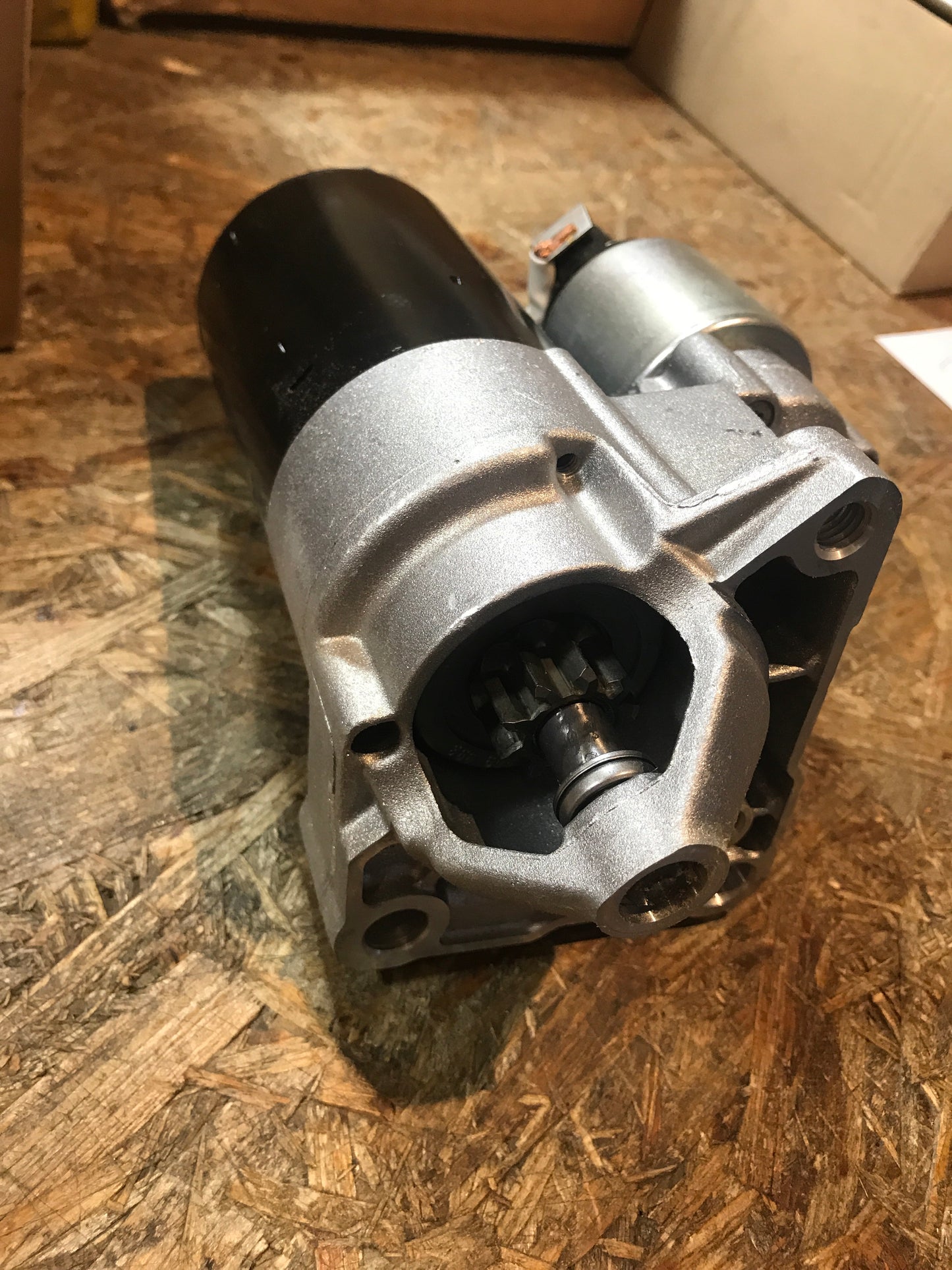 Original Opel Vivaro Anlasser NEU