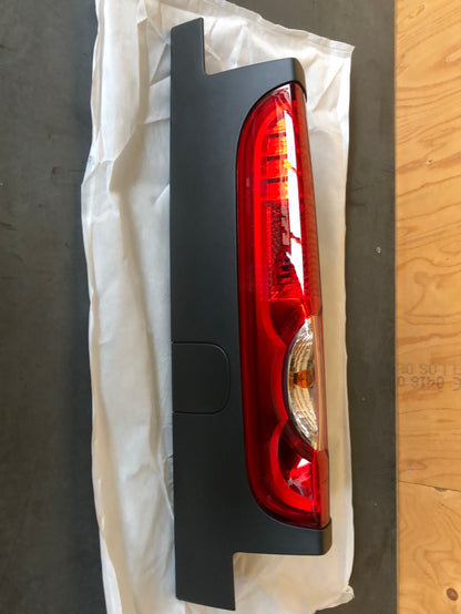 Original GM Opel Vivaro A Rückleuchte links Neu