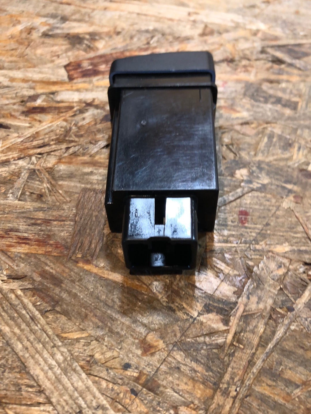 Original GM Opel Monterey Schalter Heckfensterheizung Neu