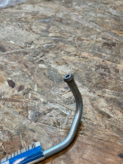 Original GM Opel Omega A 23DTR 23YDR Einspritzleitung Neu