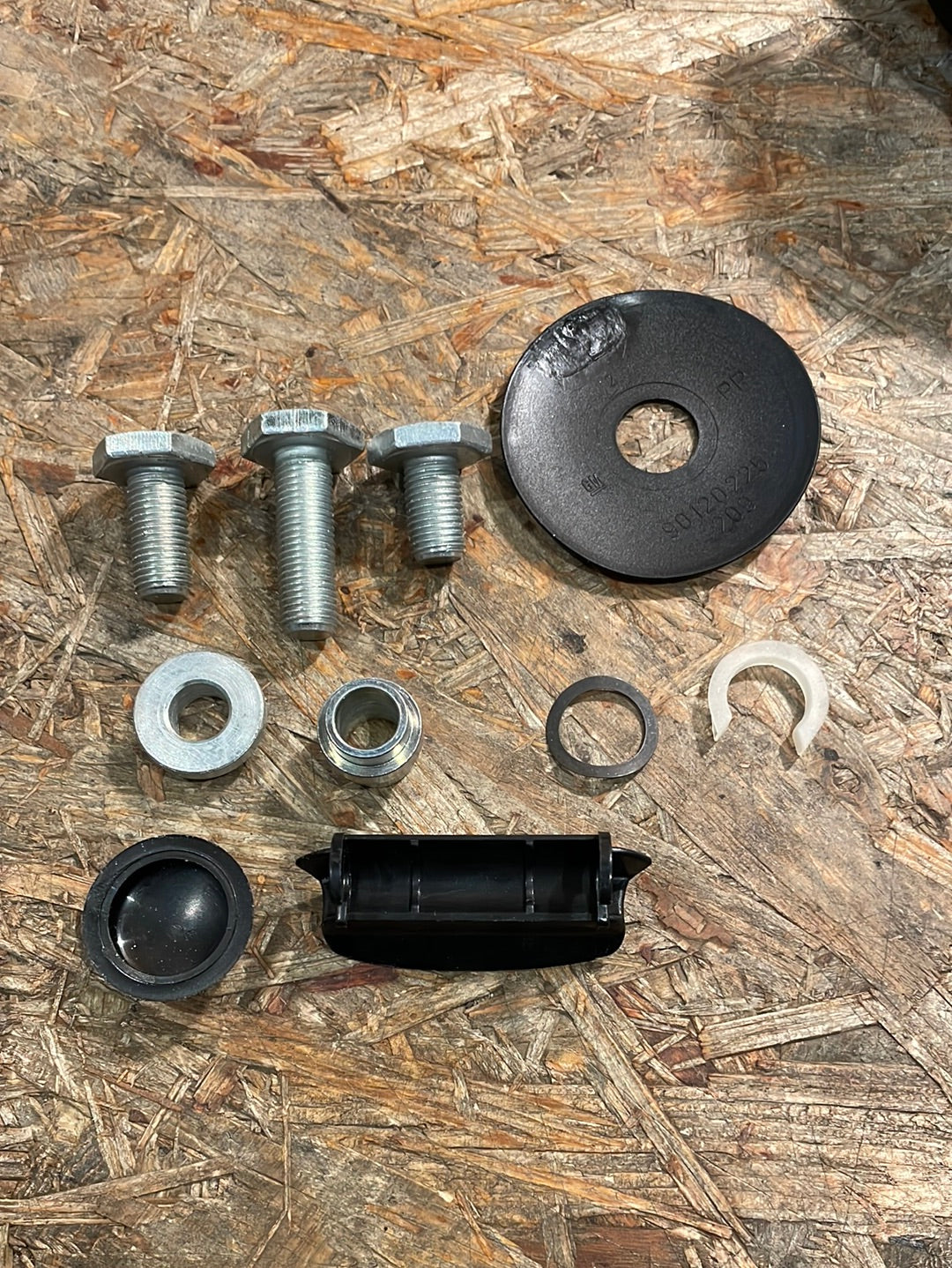 Original GM Opel Kadett E Sicherheitsgurt links Neu