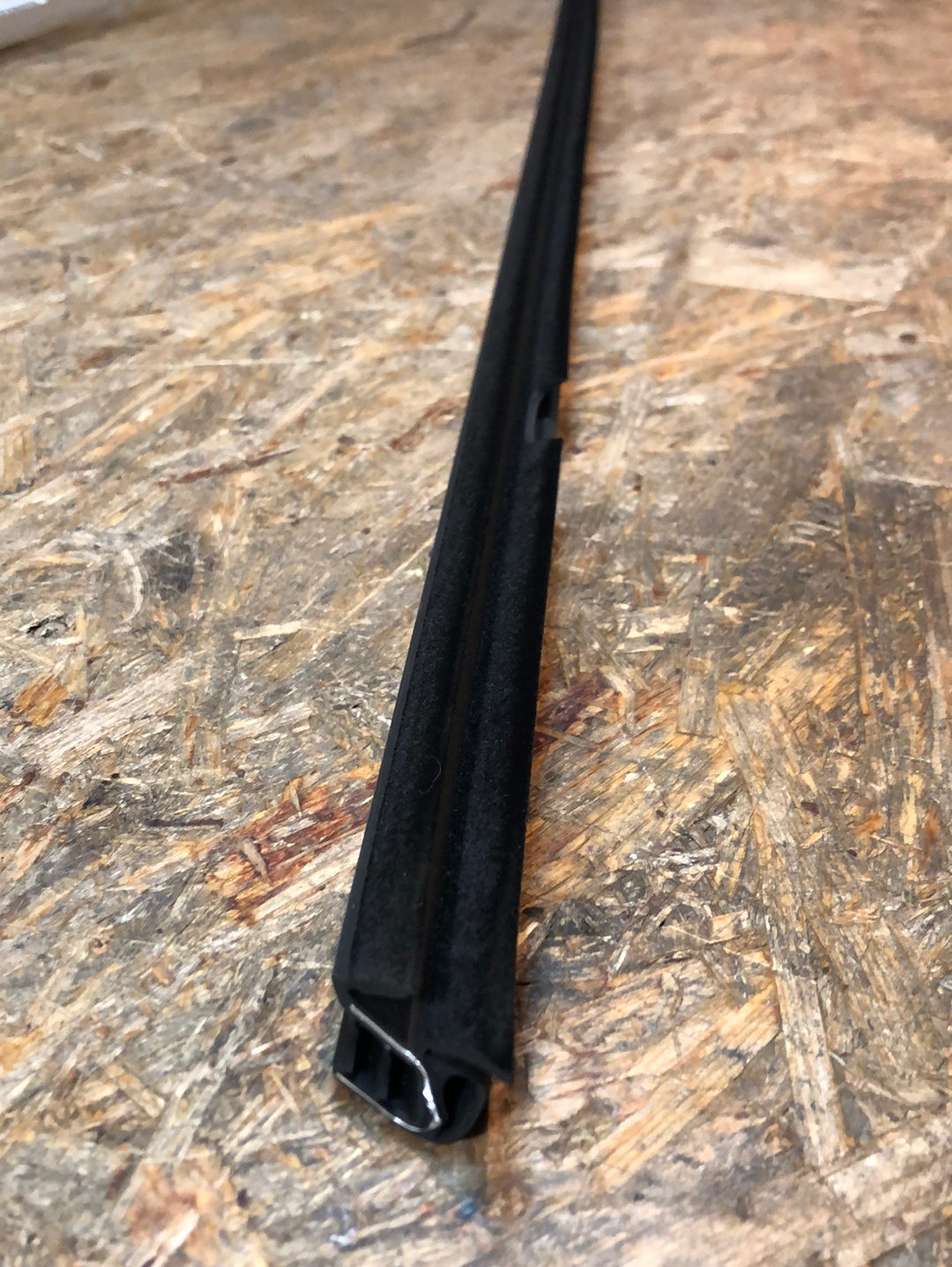 Original GM Opel Astra H Fensterschachtleiste Neu