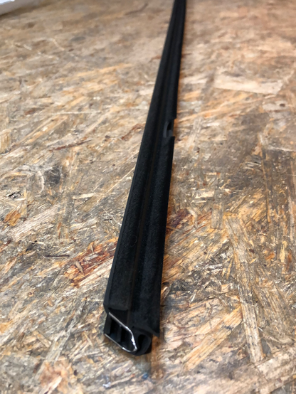 Original GM Opel Astra H Fensterschachtleiste Neu