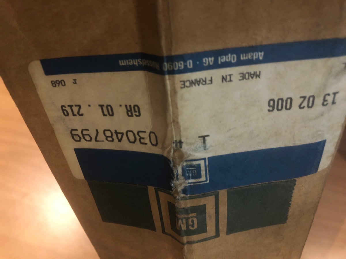Original Opel Kadett D Wasser Kühler Neu