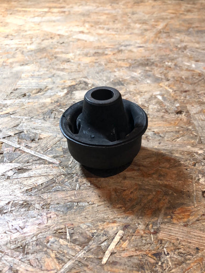 Original GM Opel Calibra Dämpfungsbuchse vorne Neu