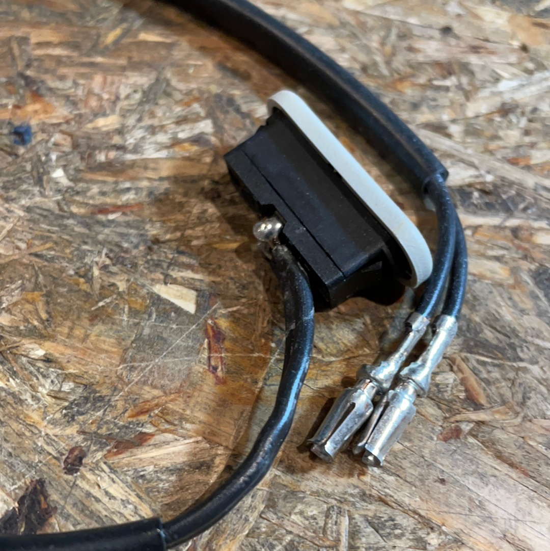 Original GM Opel Omega A Senator B Getriebe Magnetschalter Neu