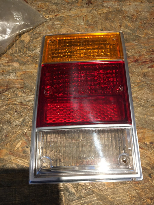 Original Rekord D Caravan Rückleuchte Rechts  NEU