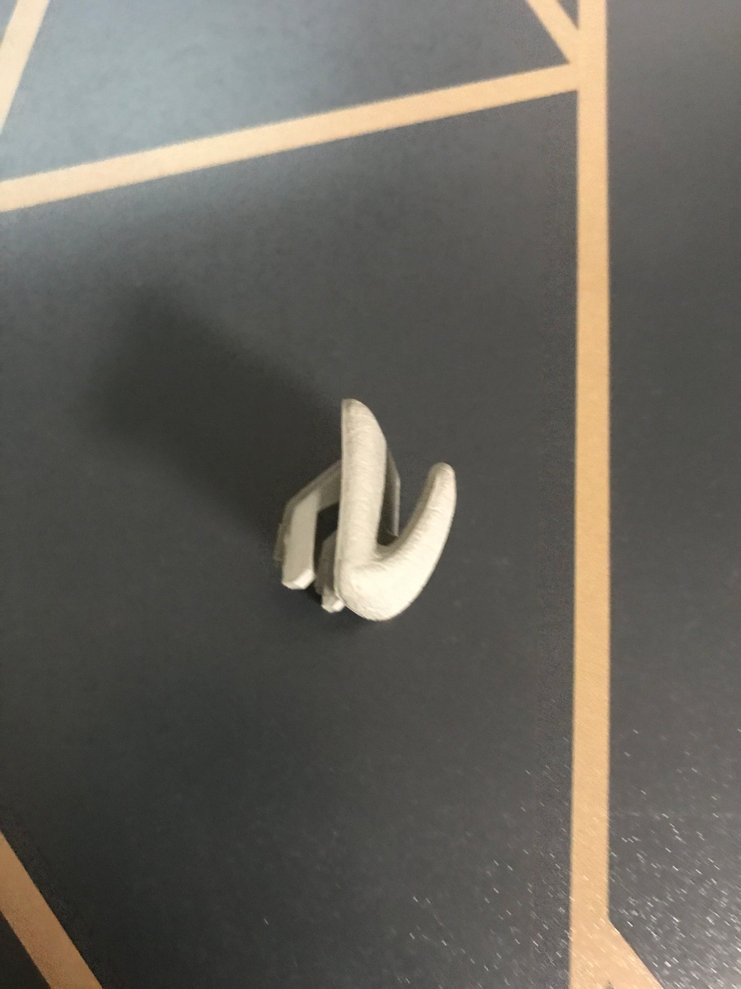 Original Astra F Corsa B Kleiderhacken NEU