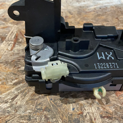 Original GM Opel Astra H 2004-2009 Türschloss links vorne Neu