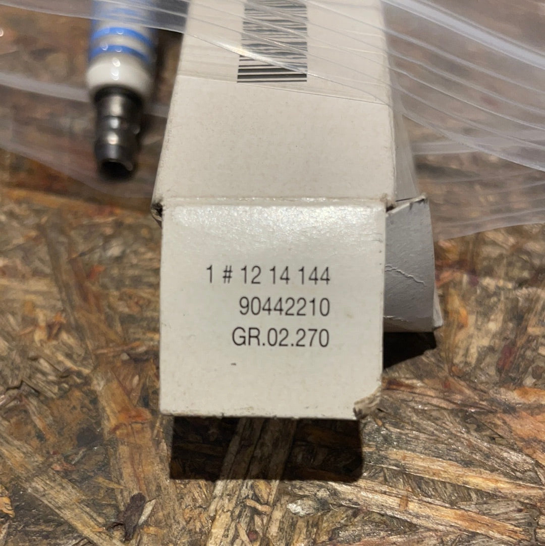 Original GM Opel Astra F Vectra A Calibra Zündkerze Neu