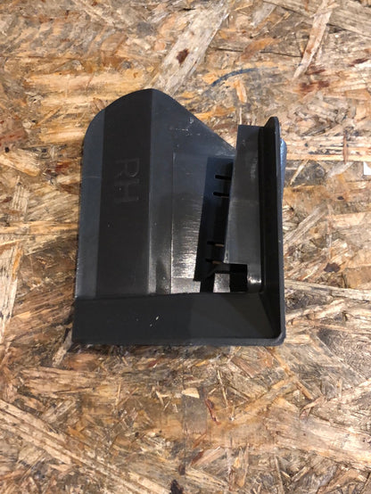Original GM Opel Astra F Blende Führungsschiene innen rechts grau Neu