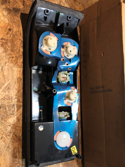 Original GM Opel Monza Senator A Rückleuchte Links Neu