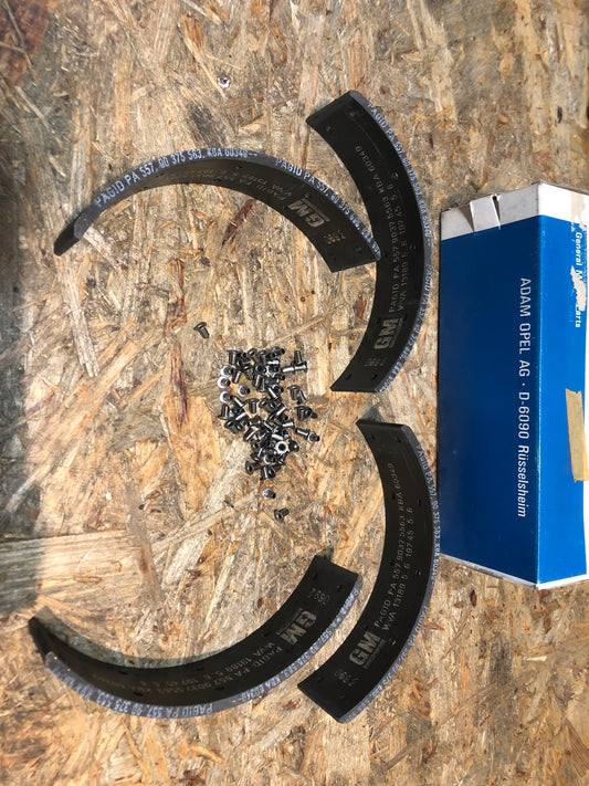 Original GM Opel Ascona C Kadett Vectra A Bremsbeläge Neu