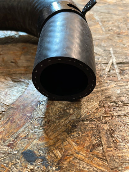 Original GM Opel Omega B Chevrolet Aveo 1.2l 16V Schlauch an Wasserpumpe Neu