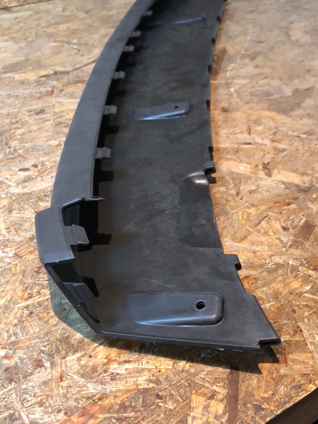Original GM Chevrolet Orlando Blende Stoßstange Neu