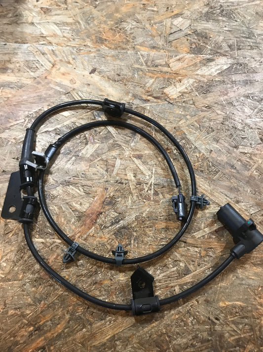 Hyundai Coupe 01-08 ABS-Sensor vorne links NEU