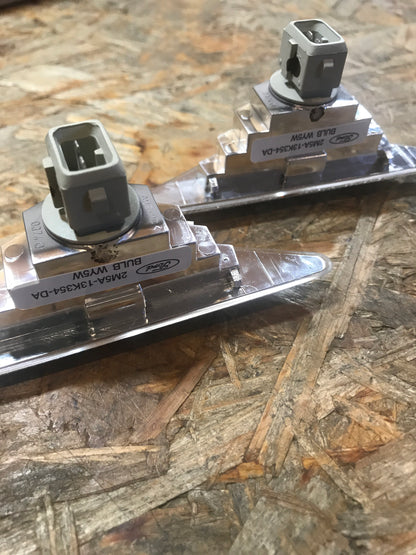 Original Ford Focus 01-05 Blinkleuchten NEU